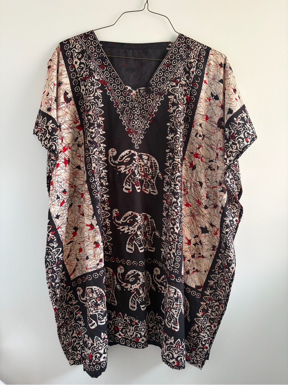 Bohemian Elephant Print V-Neck Tunic Top - Black Cream & Red